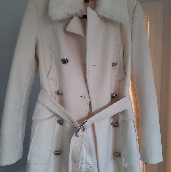Stunning Bebe Belted Wool Coat with Rabbit Fur Collar - Picture 6 of 13